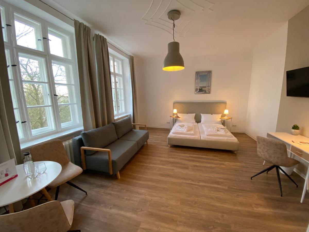 Boardinghouse Flensburg - By Zimmer Frei! Holidays Hostel Buitenkant foto